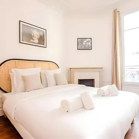 Tbs 322 - Superb With Eiffel Tower View Apartment